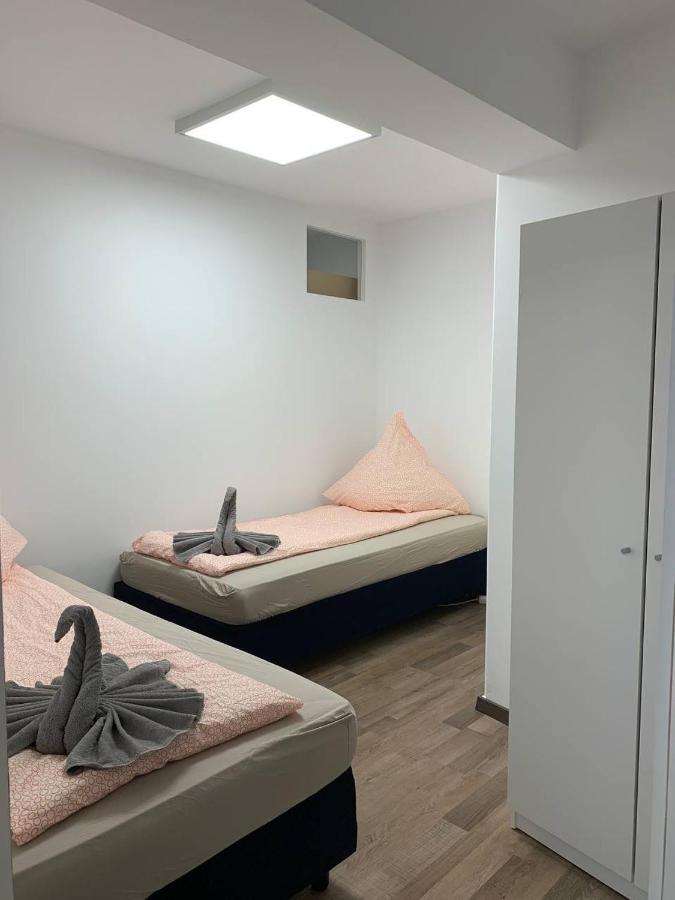 Central Private Rooms In Popular Neighborhood! Kolín nad Rýnem Exteriér fotografie