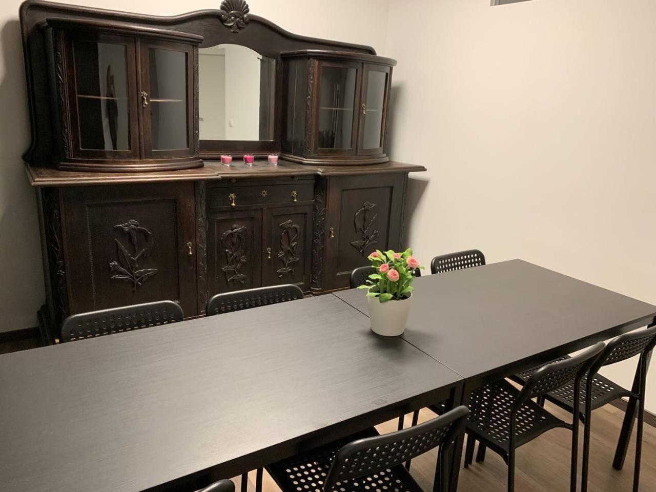 Central Private Rooms In Popular Neighborhood! Kolín nad Rýnem Exteriér fotografie